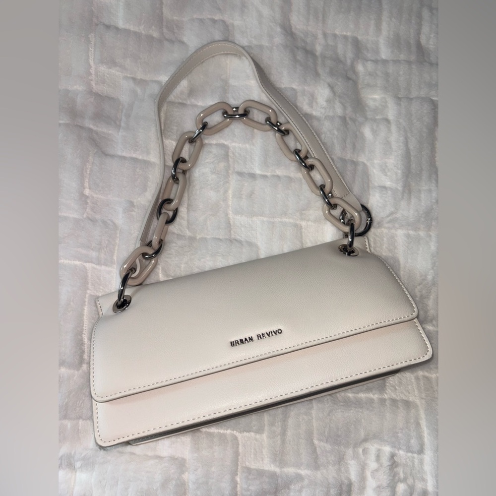 Cream/White Shoulder Bag